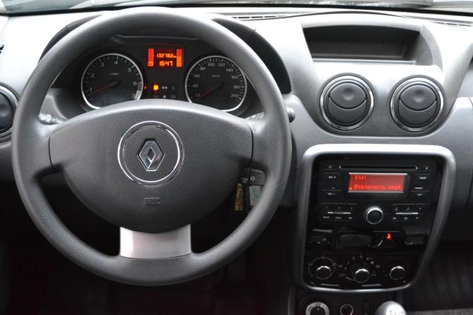 Renault Duster I с пробегом 2013 года, цена 855 000 рублей, 132780 км, внедорожник, Автокод Объявления