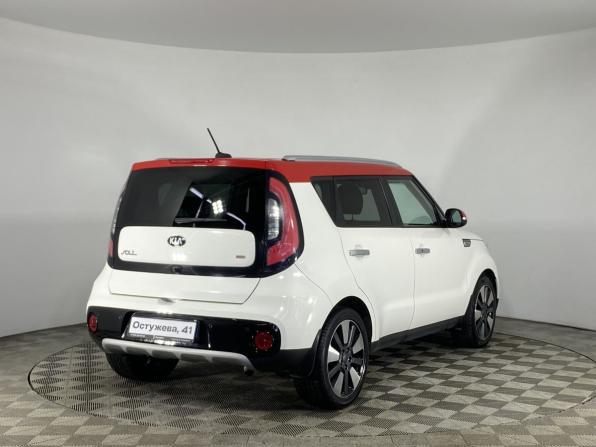Kia Soul II Рестайлинг с пробегом 2018 года, цена 1 500 000 рублей, 107458 км, хэтчбек, Автокод Объявления