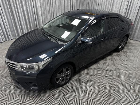 Toyota Corolla XI (E160 E170 E180) с пробегом 2014 года, цена 950 000 рублей, 197173 км, седан, Автокод Объявления