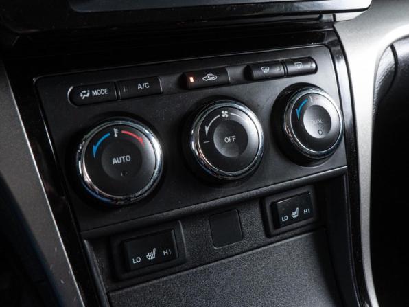 Mazda 6 II (GH) Рестайлинг с пробегом 2010 года, цена 750 000 рублей, 301004 км, седан, Автокод Объявления
