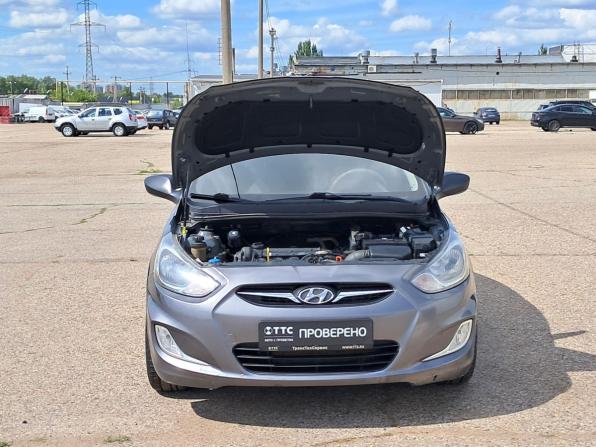 Hyundai Solaris I с пробегом 2013 года, цена 740 000 рублей, 220410 км, седан, Автокод Объявления