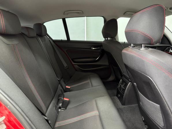 BMW 1 серии II (F20/F21) Рестайлинг с пробегом 2015 года, цена 1 340 000 рублей, 75208 км, хэтчбек, Автокод Объявления