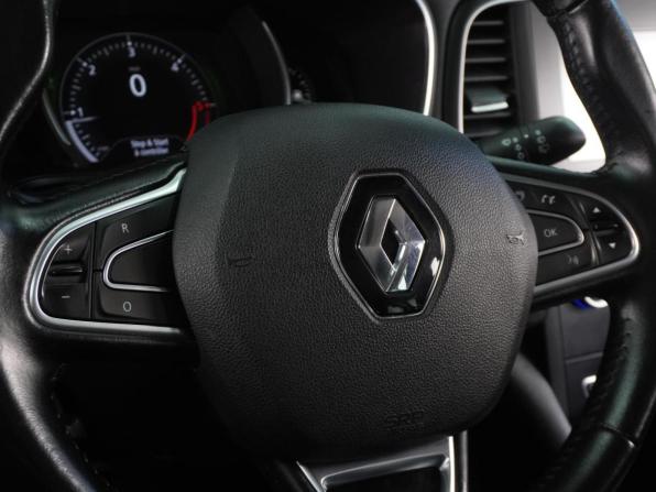 Renault Megane IV с пробегом 2018 года, цена 1 325 000 рублей, 87110 км, хэтчбек, Автокод Объявления