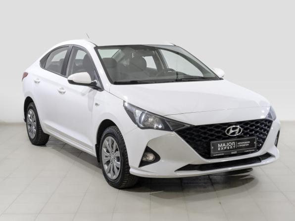 Hyundai Solaris II Рестайлинг с пробегом 2022 года, цена 1 455 000 рублей, 136830 км, седан, Автокод Объявления