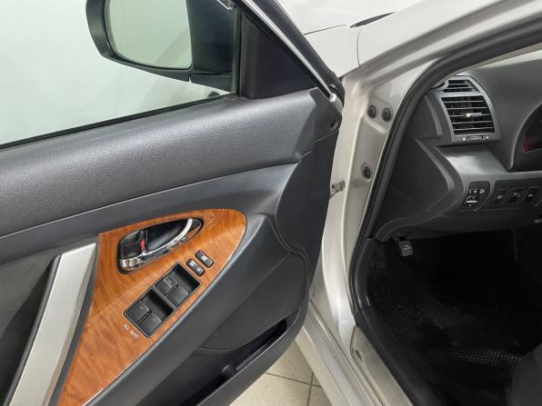 Toyota Camry VI (XV40) Рестайлинг с пробегом 2010 года, цена 990 000 рублей, 182422 км, седан, Автокод Объявления