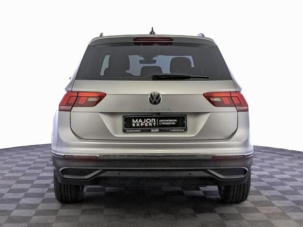 Volkswagen Tiguan II Рестайлинг с пробегом 2021 года, цена 2 800 000 рублей, 49413 км, внедорожник, Автокод Объявления