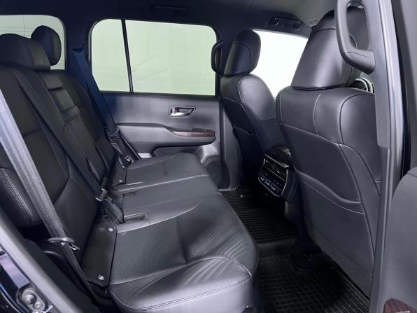 Toyota Land Cruiser 300 Series с пробегом 2023 года, цена 8 599 000 рублей, 141938 км, внедорожник, Автокод Объявления