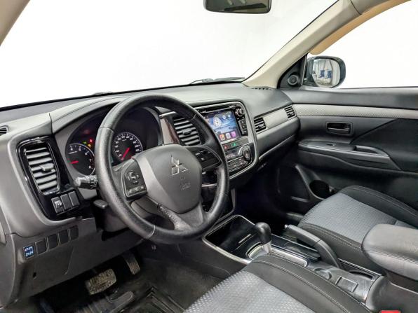 Mitsubishi Outlander III Рестайлинг 2 с пробегом 2018 года, цена 1 820 000 рублей, 150501 км, внедорожник, Автокод Объявления