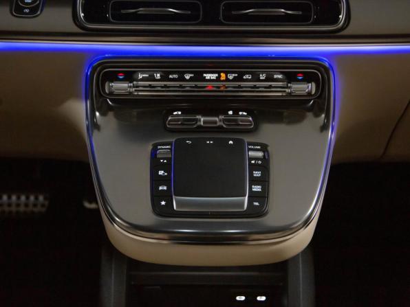 Новый Mercedes-Benz V-Класс III (W447) Рестайлинг 2 2026 года, цена 14 490 000 рублей, минивэн, Автокод Объявления
