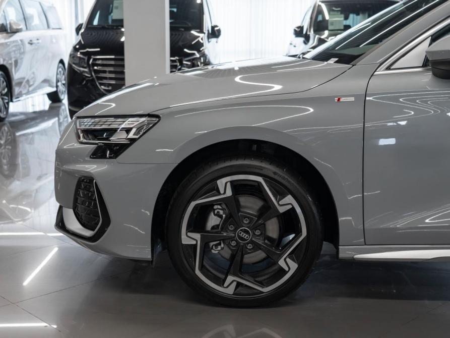 Audi A3 IV (8Y) Рестайлинг Москва  - изображение 20