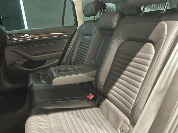 Volkswagen Passat B8 с пробегом 2015 года, цена 1 650 000 рублей, 96000 км, универсал, Автокод Объявления
