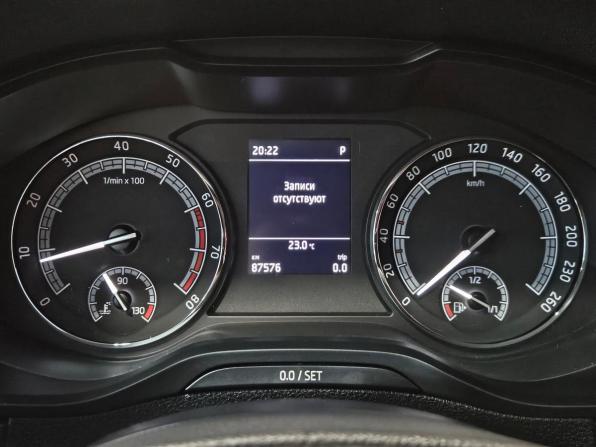 Skoda Karoq I с пробегом 2021 года, цена 2 499 000 рублей, 87576 км, внедорожник, Автокод Объявления