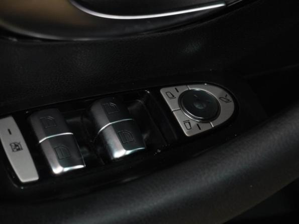 Mercedes-Benz E-Класс V (W213 S213 C238) с пробегом 2018 года, цена 2 489 000 рублей, 158715 км, седан, Автокод Объявления