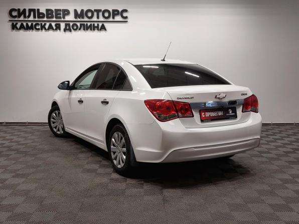 Chevrolet Cruze I Рестайлинг с пробегом 2014 года, цена 810 000 рублей, 176000 км, седан, Автокод Объявления
