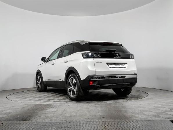 Peugeot 3008 II Рестайлинг с пробегом 2021 года, цена 1 950 000 рублей, 136425 км, внедорожник, Автокод Объявления