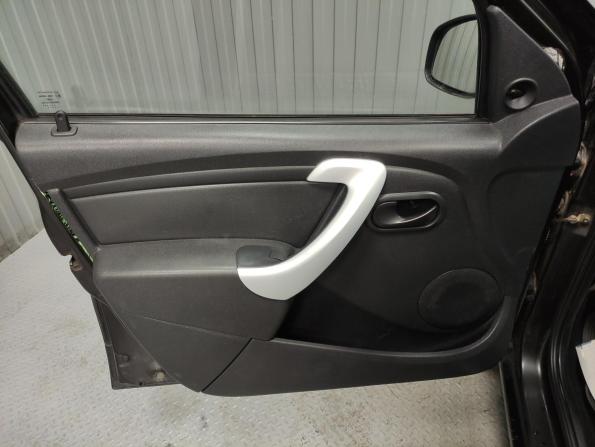 Renault Sandero I с пробегом 2014 года, цена 490 000 рублей, 203690 км, хэтчбек, Автокод Объявления