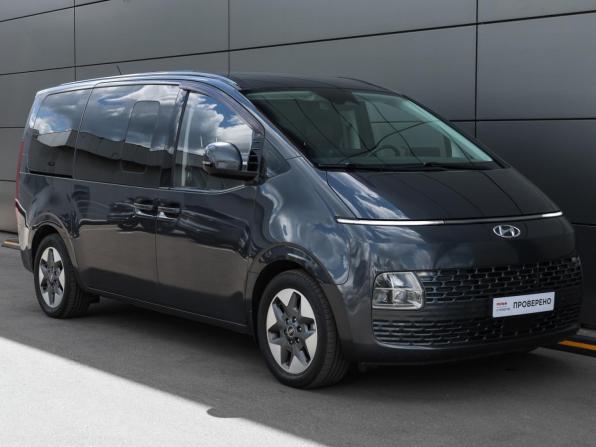 Hyundai Staria I с пробегом 2021 года, цена 4 000 000 рублей, 100120 км, минивэн, Автокод Объявления