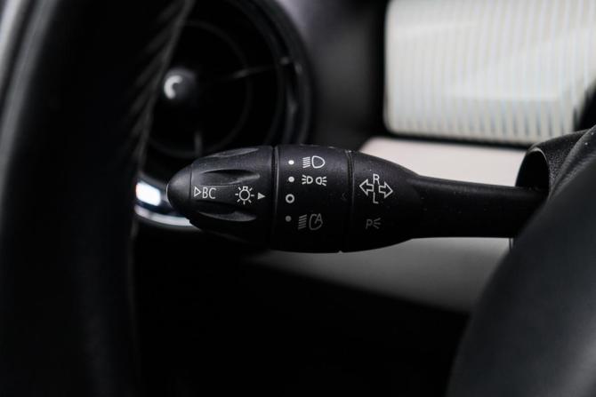 Mini Hatch II (R56) с пробегом 2009 года, цена 1 250 000 рублей, 104051 км, хэтчбек, Автокод Объявления