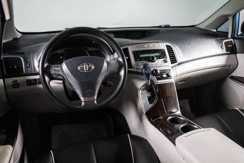 Toyota Venza I Сургут  - изображение 11