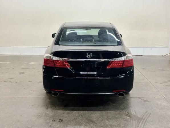 Honda Accord IX с пробегом 2013 года, цена 1 588 000 рублей, 104000 км, седан, Автокод Объявления