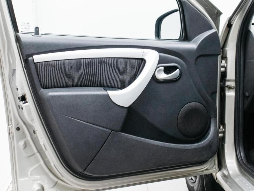 Renault Logan I Рестайлинг Красноярск  - изображение 10