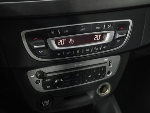 Renault Megane III Рестайлинг с пробегом 2013 года, цена 599 000 рублей, 171506 км, хэтчбек, Автокод Объявления