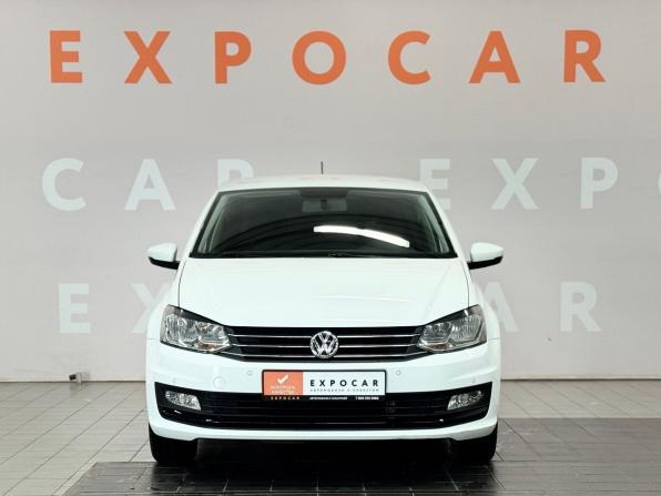 Volkswagen Polo V Рестайлинг с пробегом 2019 года, цена 1 400 000 рублей, 100436 км, седан, Автокод Объявления