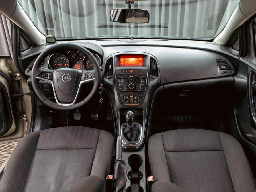 Opel Astra J Краснодар  - изображение 17