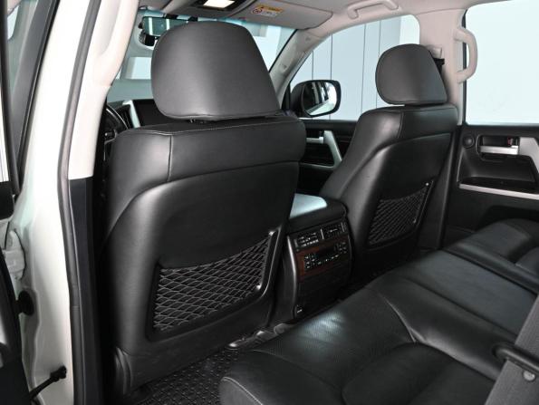 Toyota Land Cruiser 200 Series Рестайлинг 2 с пробегом 2019 года, цена 7 455 000 рублей, 157312 км, внедорожник, Автокод Объявления