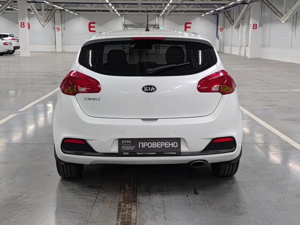 Kia Ceed II с пробегом 2015 года, цена 1 228 000 рублей, 151062 км, хэтчбек, Автокод Объявления