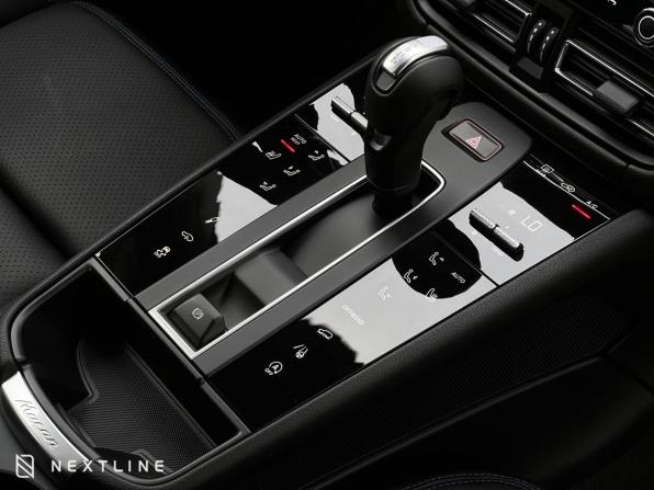 Новый Porsche Macan I Рестайлинг 2 2026 года, цена 13 990 000 рублей, внедорожник, Автокод Объявления