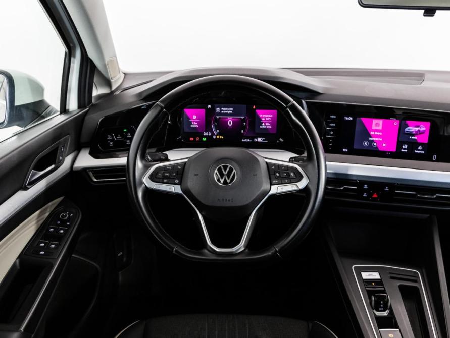 Volkswagen Golf VIII Санкт-Петербург  - изображение 13