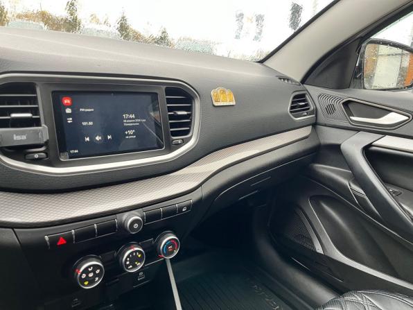 Lada (ВАЗ) Vesta I Рестайлинг (NG) с пробегом 2023 года, цена 1 185 000 рублей, 59000 км, седан, Автокод Объявления