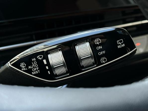 Omoda C5 I с пробегом 2023 года, цена 1 699 000 рублей, 56661 км, внедорожник, Автокод Объявления
