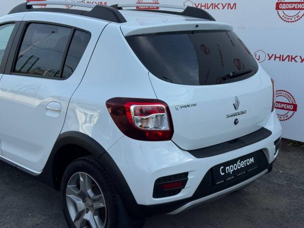 Renault Sandero II Рестайлинг с пробегом 2020 года, цена 879 000 рублей, 163035 км, хэтчбек, Автокод Объявления