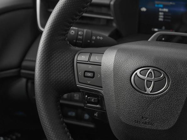 Toyota Camry IX (XV80) China Market с пробегом 2025 года, цена 4 500 000 рублей, 34 км, седан, Автокод Объявления