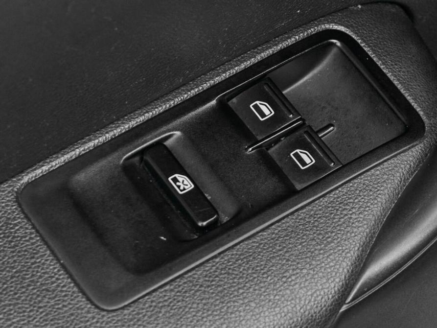 Volkswagen Polo V Рестайлинг Екатеринбург  - изображение 19