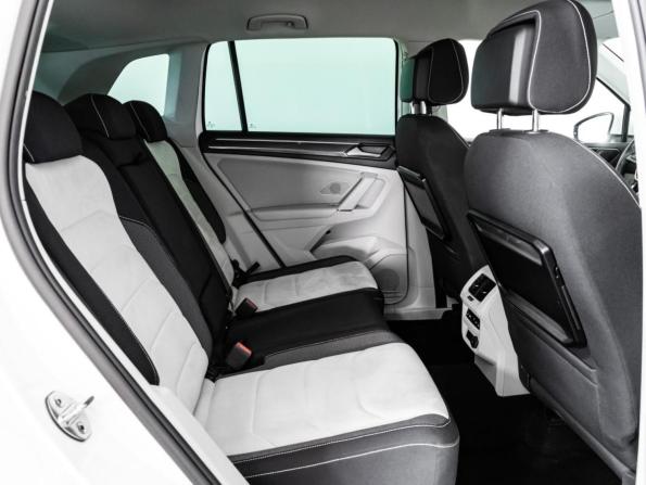 Volkswagen Tiguan II с пробегом 2017 года, цена 2 299 000 рублей, 138331 км, внедорожник, Автокод Объявления