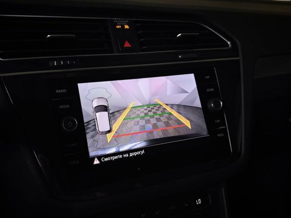 Volkswagen Tiguan II с пробегом 2020 года, цена 2 335 000 рублей, 110202 км, внедорожник, Автокод Объявления