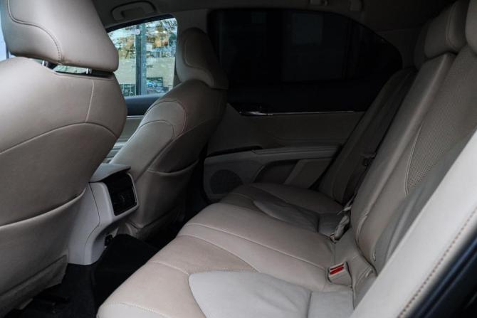 Toyota Camry VIII (XV70) с пробегом 2019 года, цена 2 450 000 рублей, 208455 км, седан, Автокод Объявления