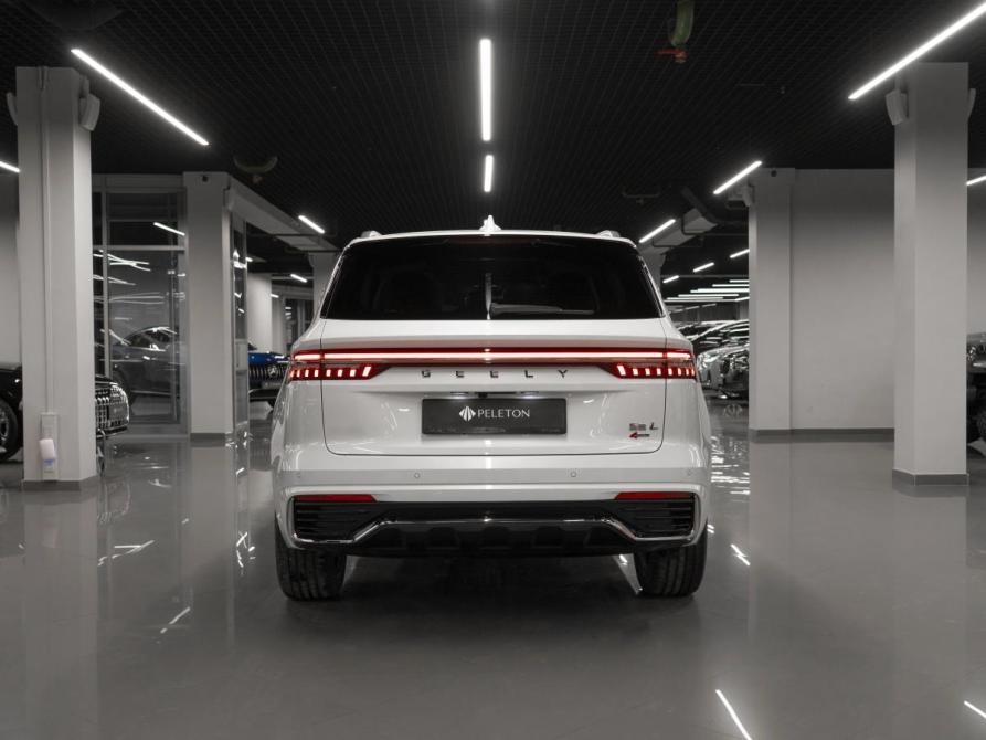 Geely Monjaro I Москва  - изображение 6