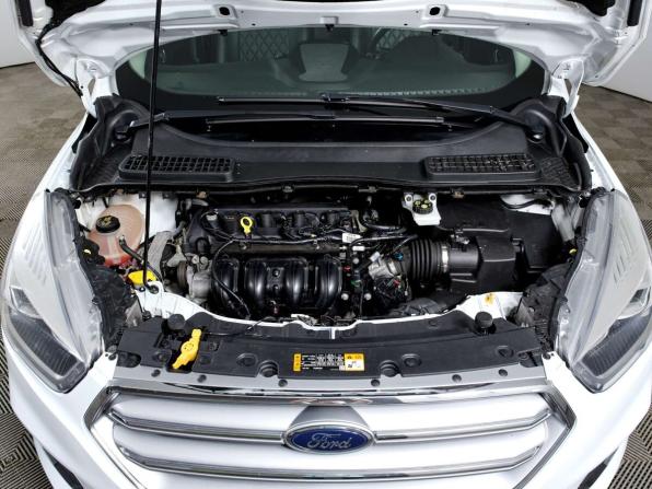 Ford Kuga II Рестайлинг с пробегом 2018 года, цена 1 675 000 рублей, 117958 км, внедорожник, Автокод Объявления