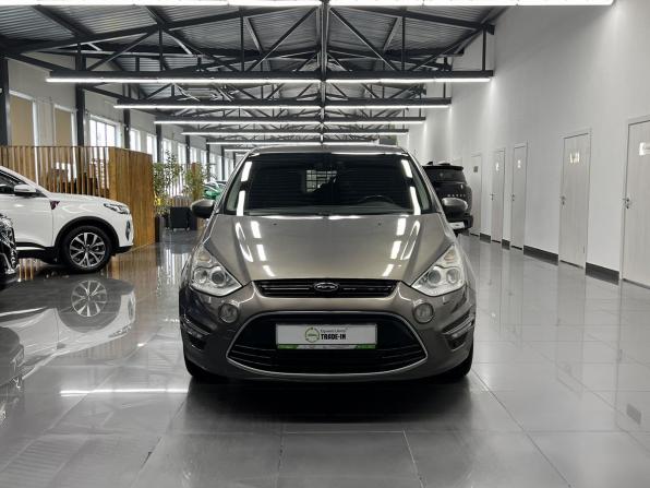 Ford S-MAX I Рестайлинг с пробегом 2012 года, цена 1 070 000 рублей, 284419 км, минивэн, Автокод Объявления