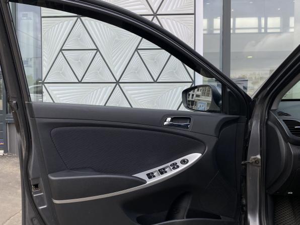 Hyundai Solaris I с пробегом 2012 года, цена 699 000 рублей, 258074 км, седан, Автокод Объявления