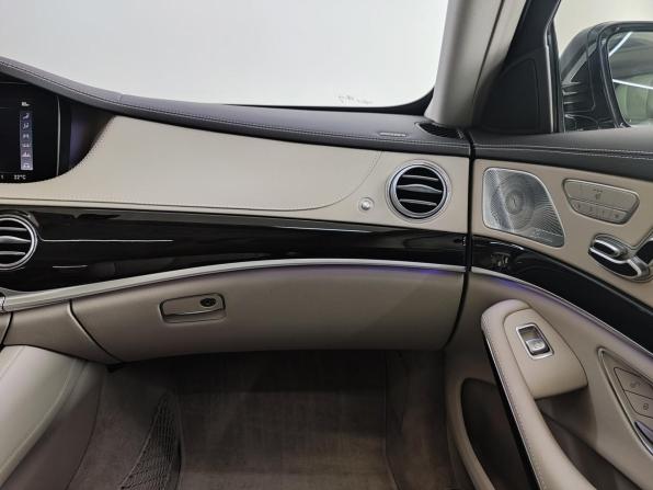 Mercedes-Benz Maybach S-Класс I (X222) Рестайлинг с пробегом 2019 года, цена 8 490 000 рублей, 13200 км, седан, Автокод Объявления