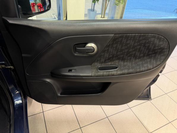 Nissan Note I с пробегом 2006 года, цена 485 000 рублей, 176815 км, хэтчбек, Автокод Объявления