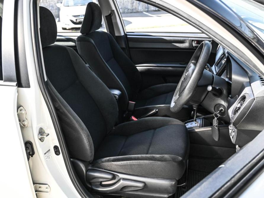 Toyota Corolla XI (E160 E170) Рестайлинг 2 Новороссийск  - изображение 10