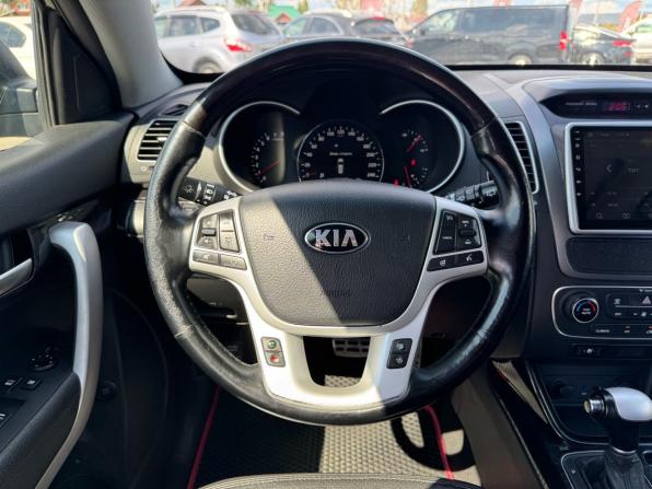 Kia Sorento II Рестайлинг с пробегом 2013 года, цена 1 438 000 рублей, 202582 км, внедорожник, Автокод Объявления