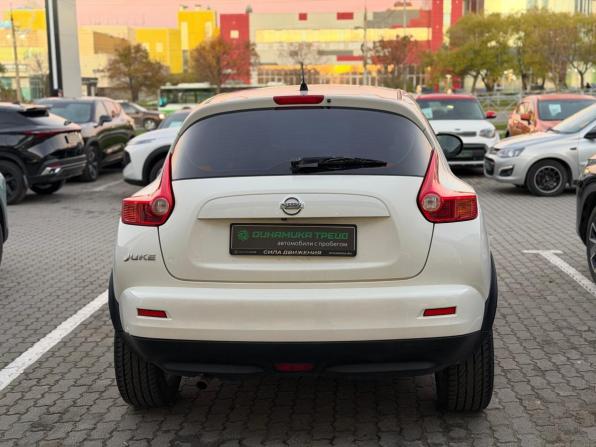 Nissan Juke I с пробегом 2012 года, цена 1 113 000 рублей, 94258 км, внедорожник, Автокод Объявления