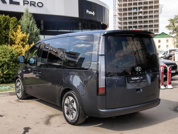 Hyundai Staria I с пробегом 2022 года, цена 3 678 000 рублей, 135440 км, минивэн, Автокод Объявления